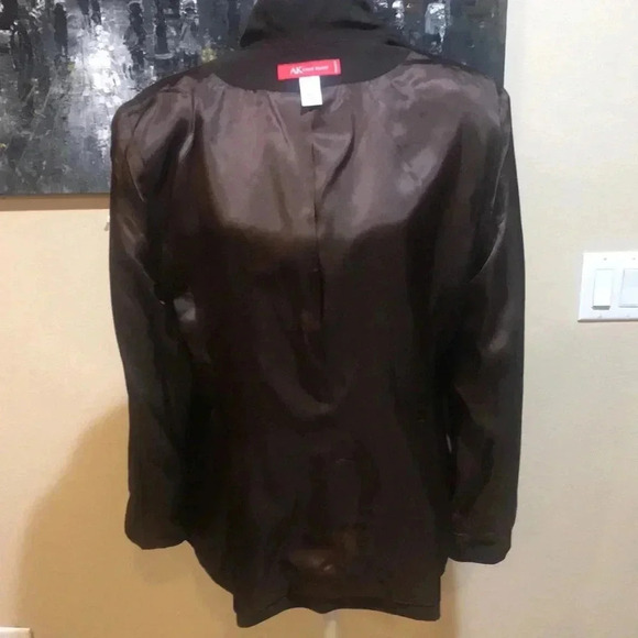 Anne Klein Brown Button Front Blazer with Pockets - Picture 6 of 9